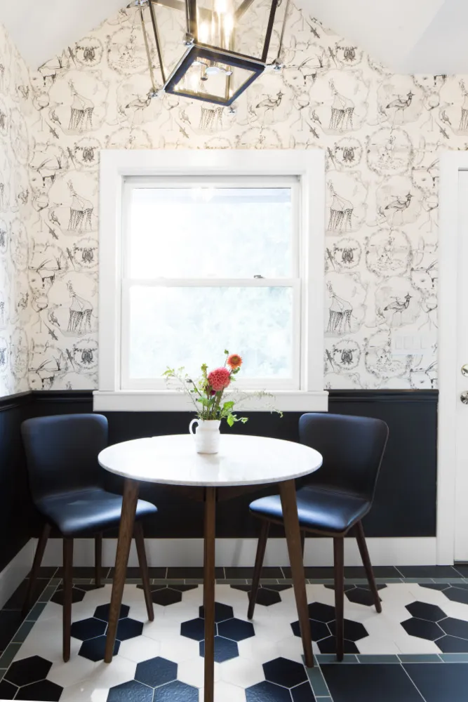 Servista Tour: una designer di Seattle rinnova la sua casa in stile Tudor