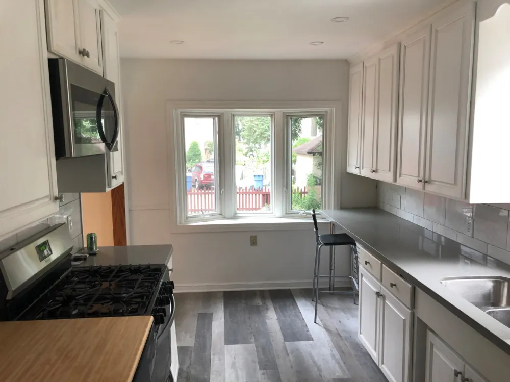 Růžová kuchyně, před