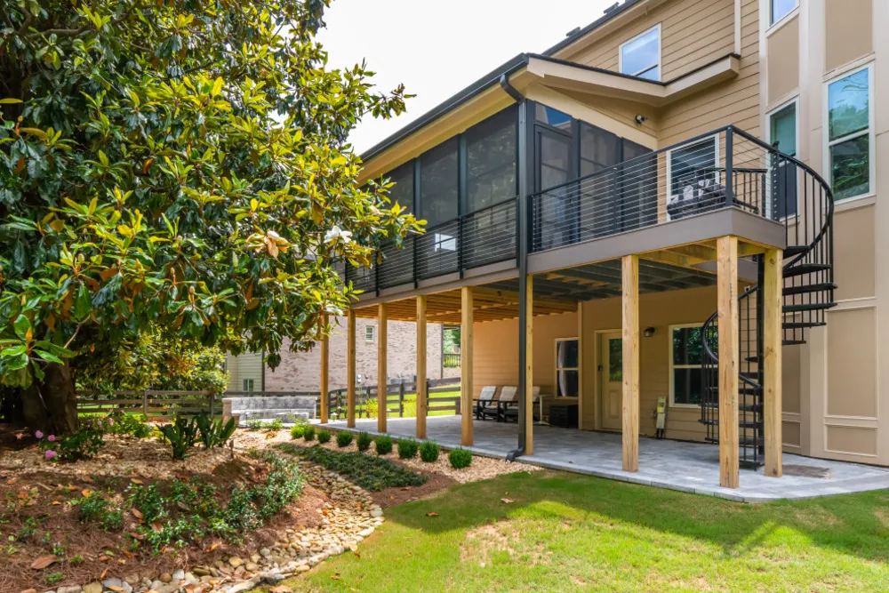 Roswell Outdoor Living Space