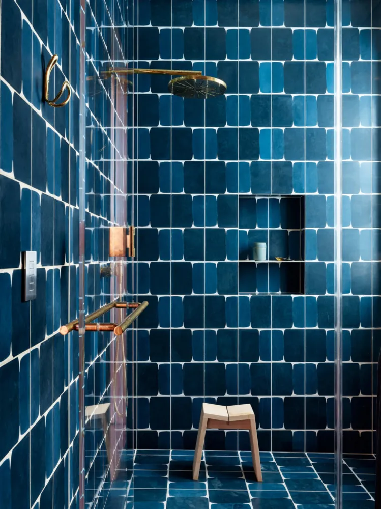 Servista Tour: nowoczesny dom surfingowy pełen kalifornijskiego rzemiosła