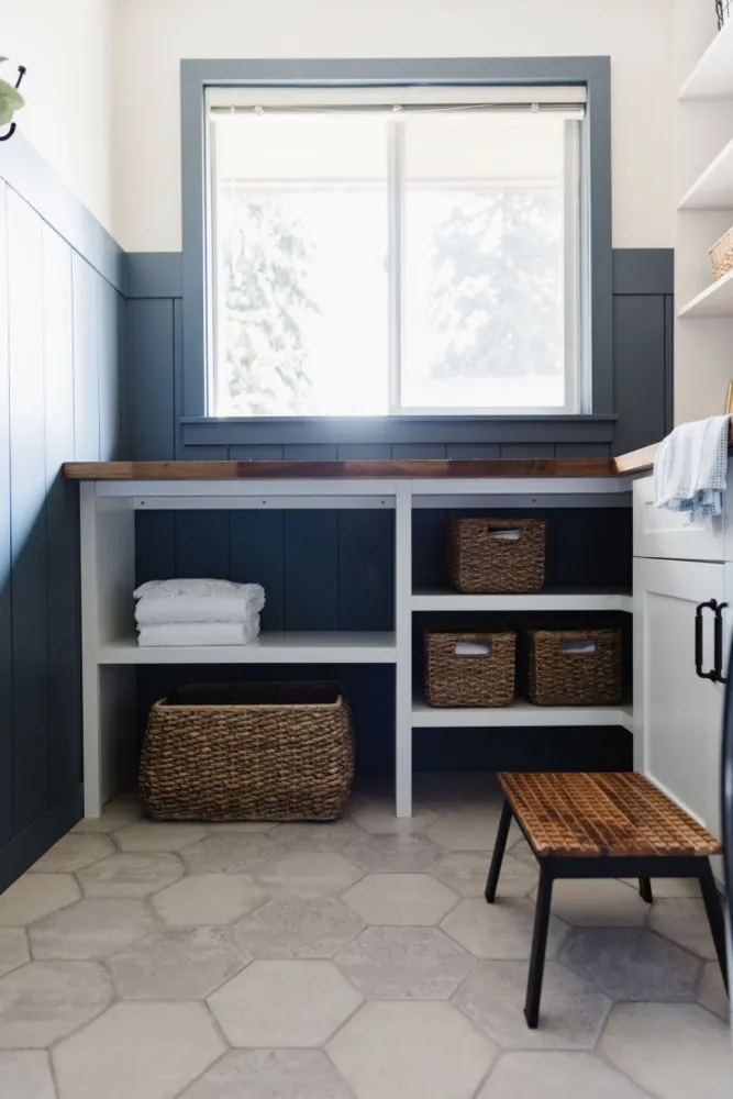 Bath & Laundry Campus Estates