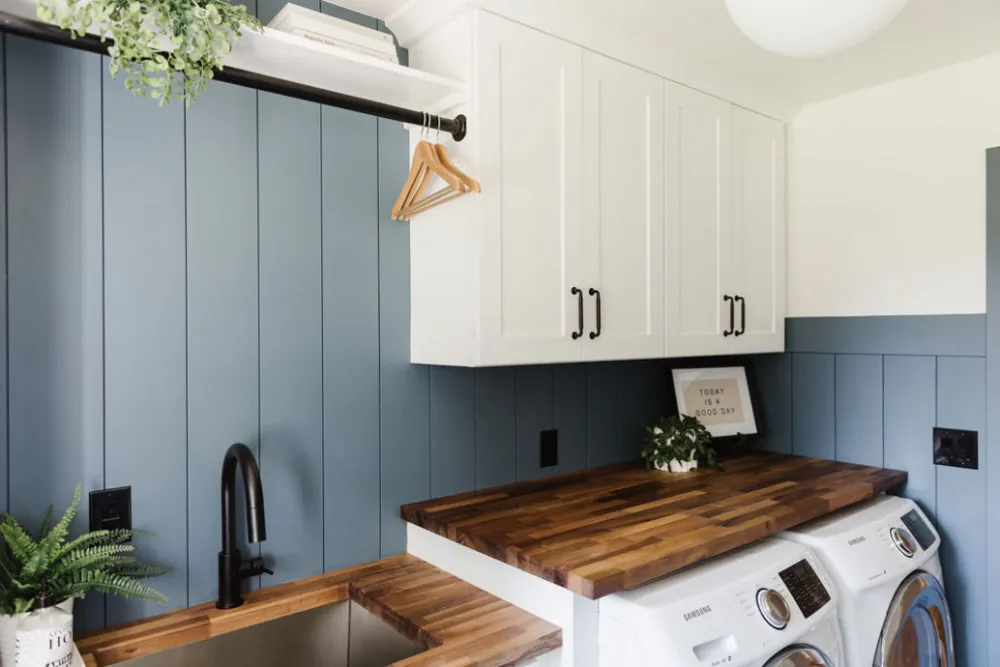 Campus Estates Bath & Laundry