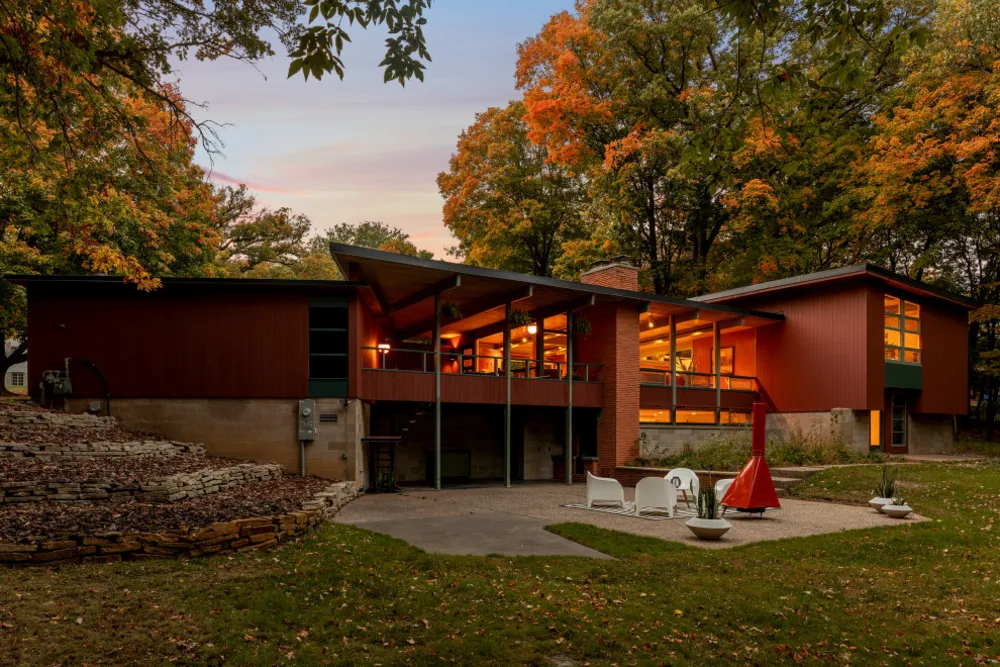 Wayzata Mid-Century Modern Whole Home Restoration