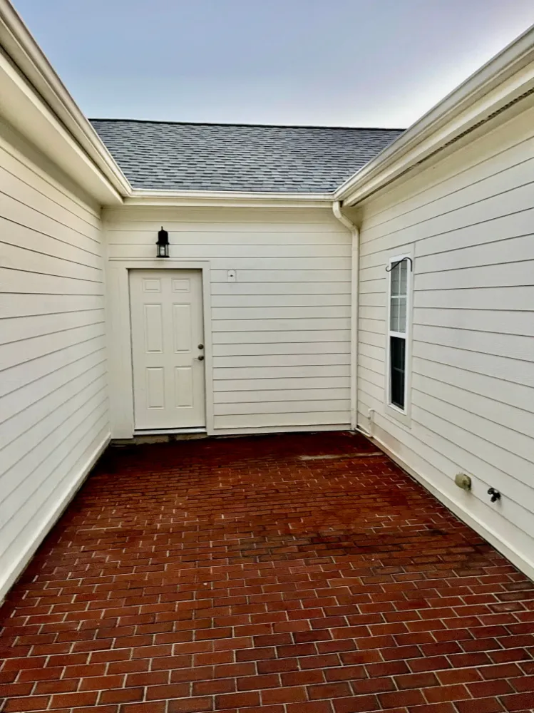 Davidson Townhome Avlusu, Fotoğraftan önce