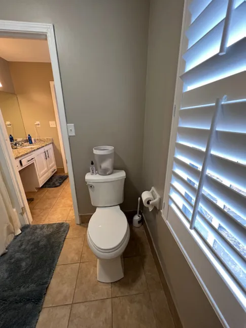 Baño de la semana: estilo de cabaña con elegancia elevada