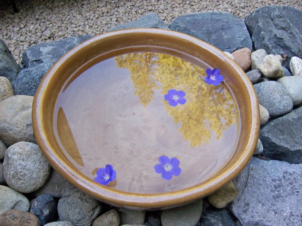 Keramik im Garten