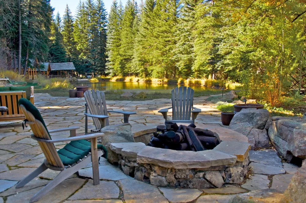 Evergreen Mountain Retreat
