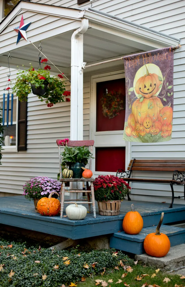 Servista TV: Take a Leaf-Peeping Road Trip in New England