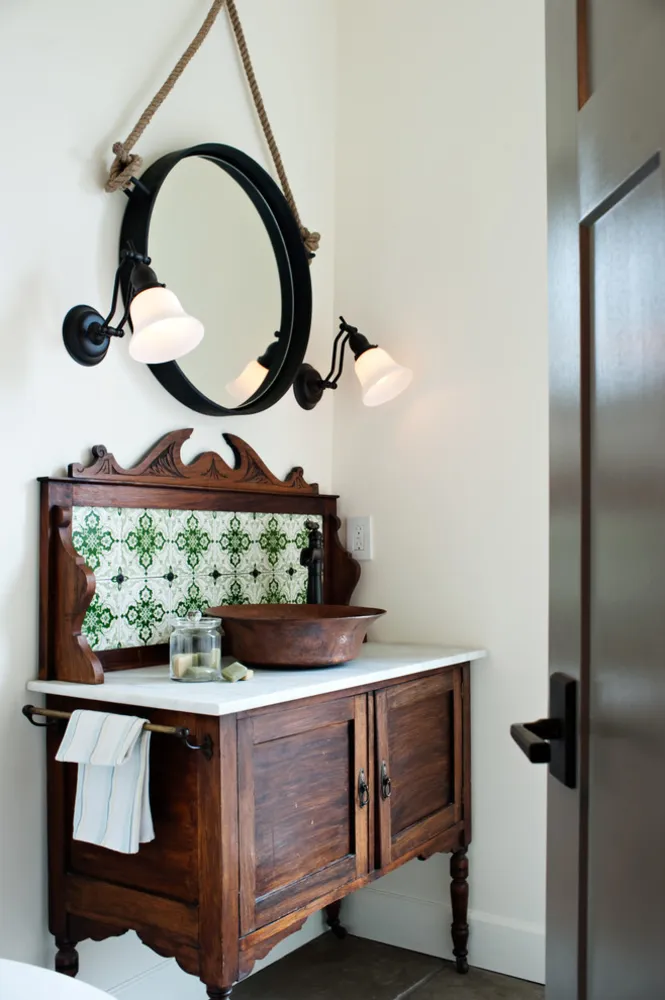 Mediterranean Powder Room