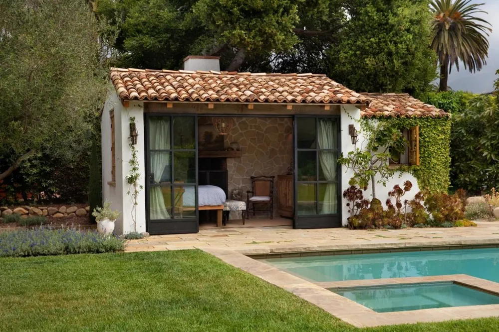 Piscina mediterranea