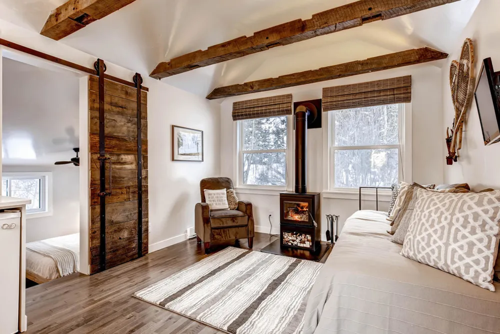 The Claim Jumper Cabin | Blackstone Rivers Ranch, Idaho Springs Colorado
