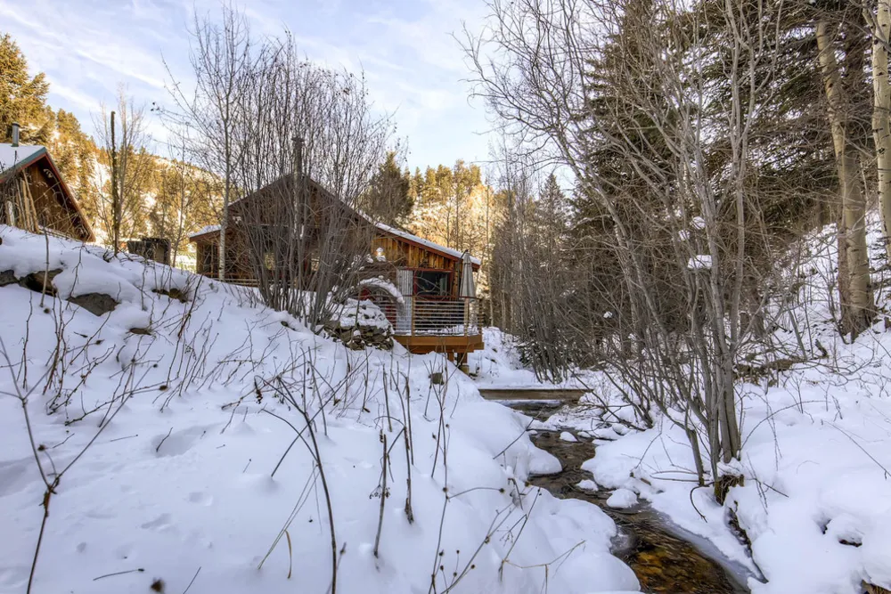 The Claim Jumper Cabin | Blackstone Rivers Ranch, Idaho Springs Colorado