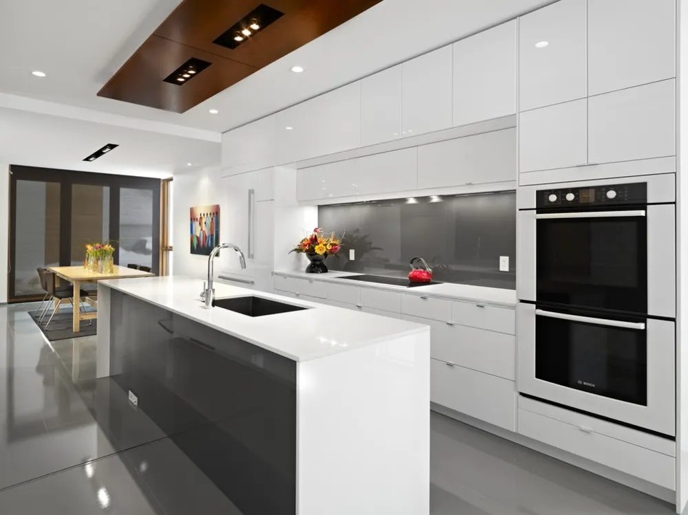 LG House - Kitchen