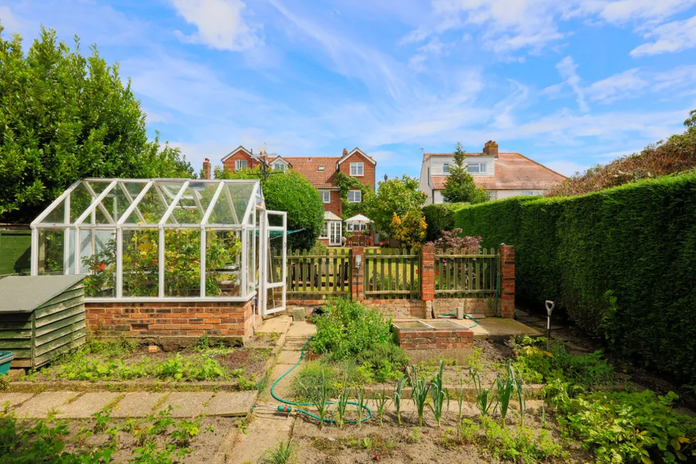 Parhus med tre sovrum i Folkestone, Kent