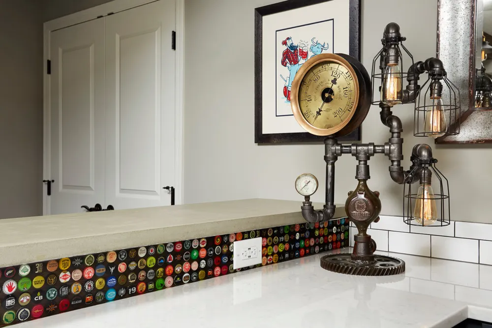 Berra Cap Backsplash