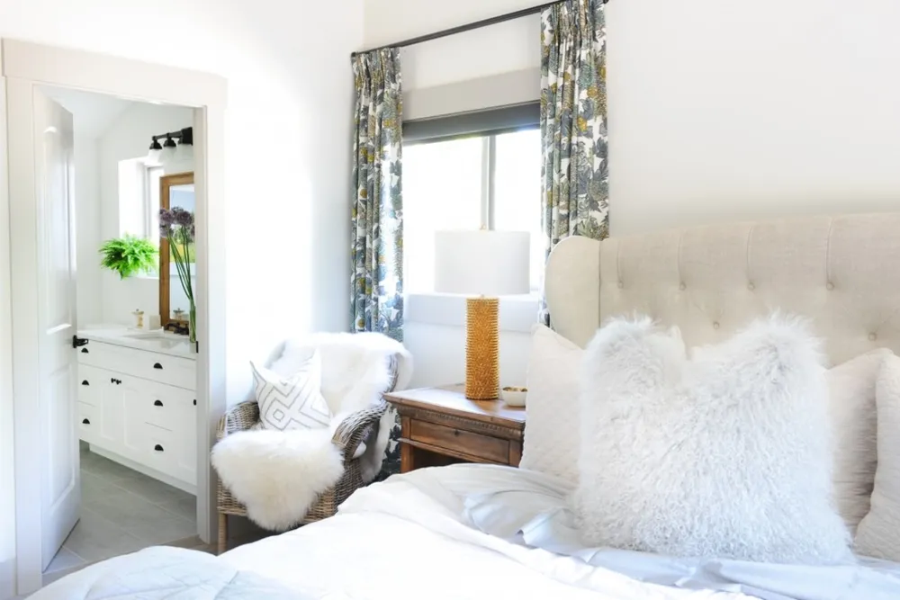 GoTo WHITES от дизайнеров