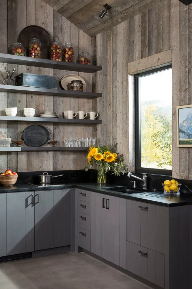 Jada Windows termiskt trasiga stålfönster och dörrar