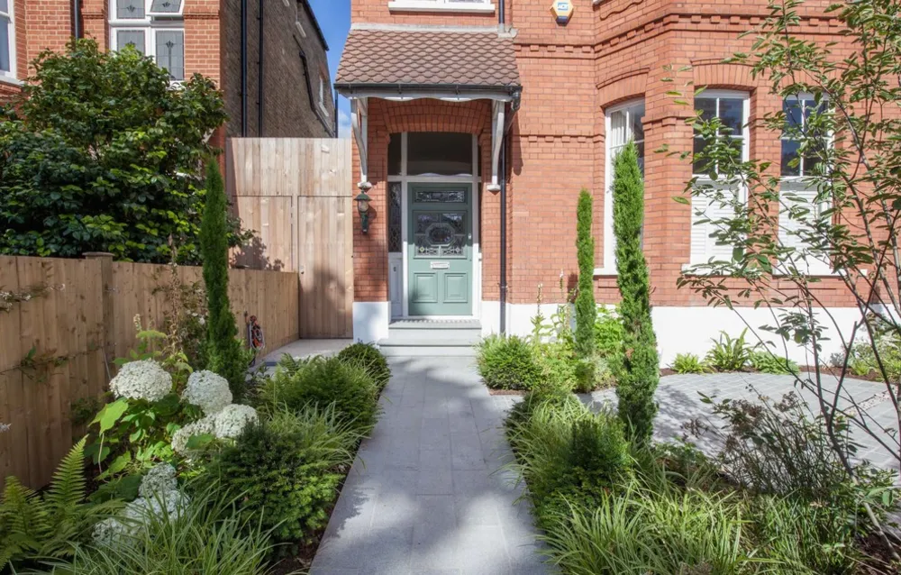 Den vita framträdgården