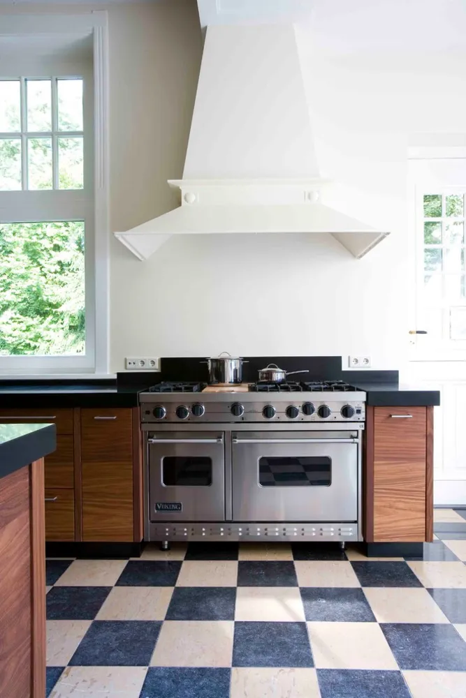 Стиль: традиційний