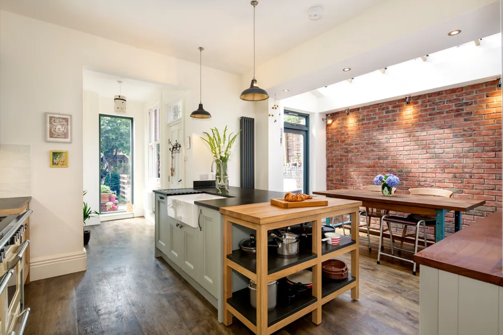 Geri Dönüştürülmüş Kağıt ve Masif Kereste